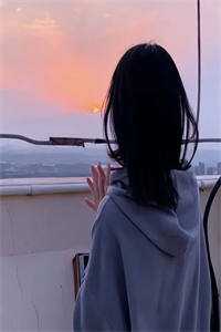 追你时装高冷，我选呆萌校花你哭啥全集阅读