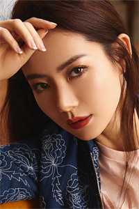 精品小说重回择婿那天,我诞下极品孔雀蛋