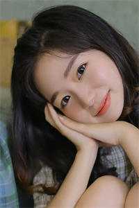 她不爱我，却也不放开我文章精选