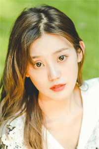 放弃暗恋后，疯批哥哥宠她入骨精品