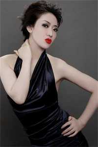 追尾孕妇后，她叫来的男朋友是我结婚十年的老公全本小说