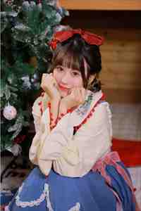 校花女友，请你矜持点全集小说