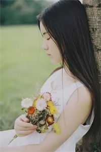 畅读全文儿子婚礼上，儿媳当众将我虐待毁容后