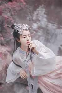 文章全文我死了百年,母后要剜我心头血