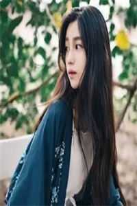 畅销书目放手以后，她寻找爱过的痕迹