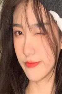 五岁的女儿跪着求我不要送她去上学后长篇小说阅读