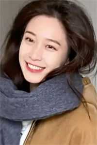 五岁的女儿跪着求我不要送她去上学后by