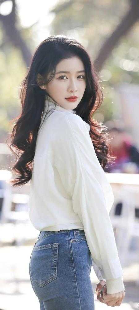 嫡女手段高，冷傲奸臣不经撩是什么