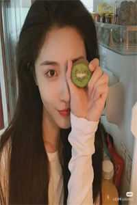 五岁的女儿跪着求我不要送她去上学后畅读