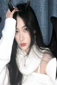 五岁的女儿跪着求我不要送她去上学后全文免费