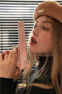 拜金女友甩了我，转投我司机儿子的怀抱的小说