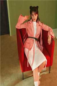 杂货铺通古今：我养的王爷登基了畅销巨著