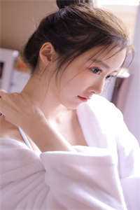 金乌神女室友的小说