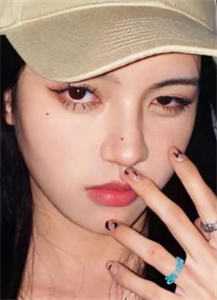 被闺蜜污蔑十年后，我把老公儿子送她了大结局是什么