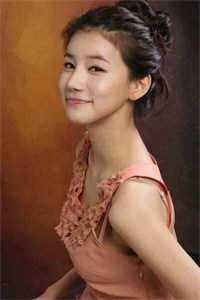 我用花瓶通古今预订