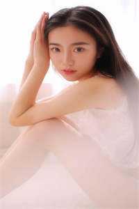 中秋探亲遇山体滑坡，老婆选择救白月光的狗章节