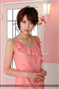 带着女儿入宫后，她成了宫斗冠军小说结局