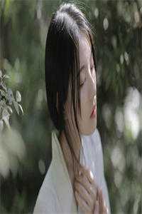 重生后,我鼓励老婆给她的初恋生孩子男女主人公