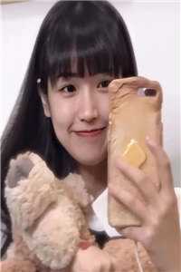 借腹生子？二嫁宠妃偏要步步高升主人公叫