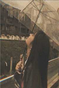 等风吻云雾的主角是