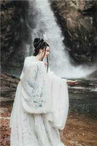 我抛弃相恋千年的帝君嫁给别人了全集