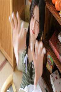 穿成炮灰，那为啥男主跟着我俩追无删减+无广告