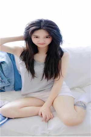 禁欲男神摁上墙，她就撩撩不负责！预订