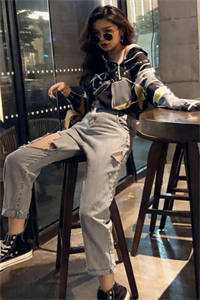 手撕前任后，我杀疯了曹宇甄姬