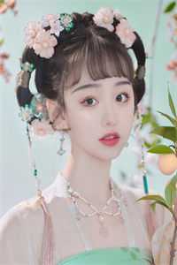 十年旧爱,三月新欢裴渊香艳