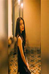 未婚妻给青梅求平安后，公司破产了青梅江峰