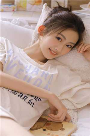 一见钟情后,我成了学长的心尖宠梁子皓凌渊