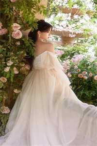 梨花落满离人怨江蓠陆霆宴