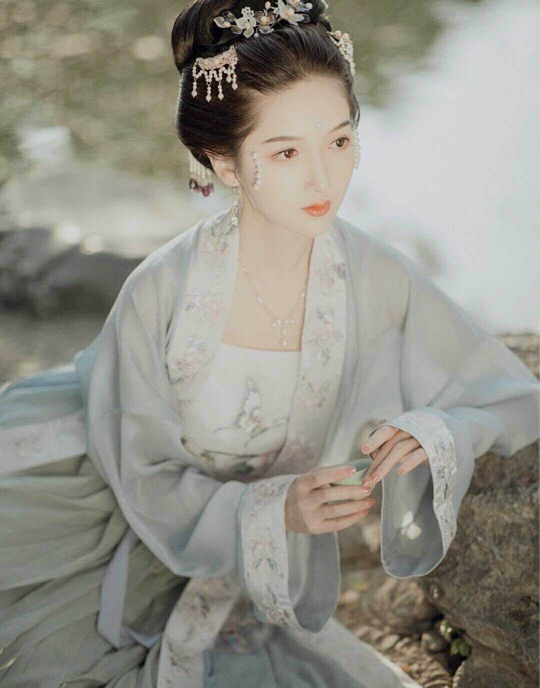 土村若若李岩