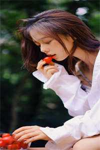 将她遗忘在暮色中