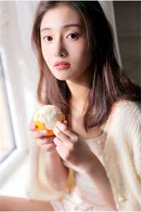 被宫女夺走媚术后，好孕皇后杀疯了柳妃锦桃