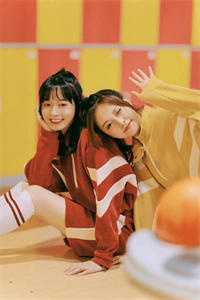 秦凤药常云之三年大旱，我把自己卖给了人贩子小说全文免费阅读