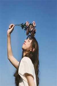 韩卿卿贺锋潋闺蜜怪我送桃子让她“逃子”小说全文免费阅读