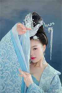 天降娇美雌性，兽族大佬追着疼完结版小说全章节目录阅读