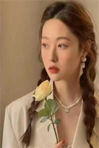 爬出深渊的我被迫举世无敌完结版小说徐驷李千帆