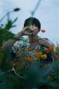 农门医女，拐个世子生崽崽顾菱顾德望全局