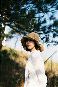 前 重挽始返回过开友从去女：