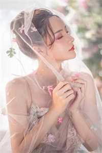 小说十年舔狗离婚后打脸前妻(比基尼佟淑兰)