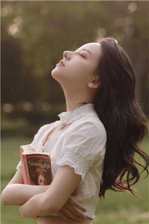 宁宁楚楚的小说重生后，小师妹抢走了我的兽夫小说阅读