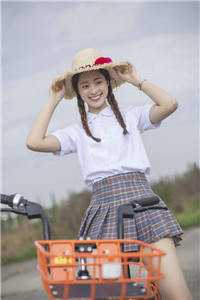 跨年夜，女儿到死都没等到妈妈安安谢辰全文小说