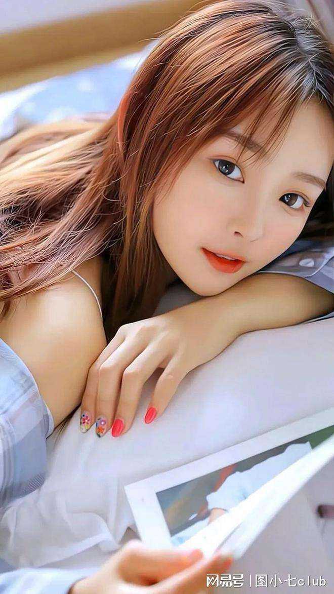 顾云璟何心悦写的小说裁员裁到大动脉后，竹马老总疯了全文阅读