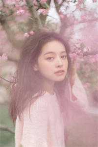 一别经年曲已散