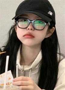 小说爆炸死遁后,影帝老公发疯了(周灏程夏夏)