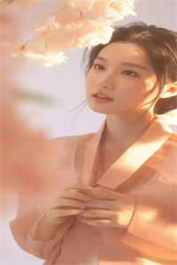 芸芸韩曼的小说重生后我亲眼看女友被迷晕小说阅读