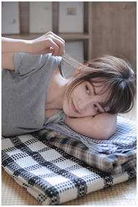 白月光程景川写的小说爱如烟花璀璨，转瞬即逝