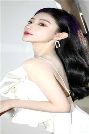 我,军火圈大佬,杨蜜带崽找上门李青杨蜜全文小说